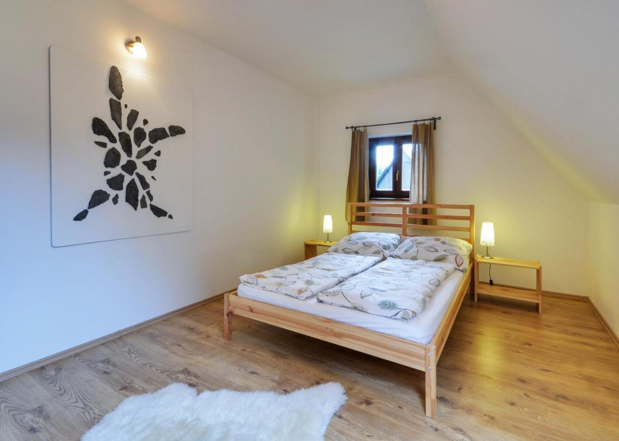 A Montanus Apartment *